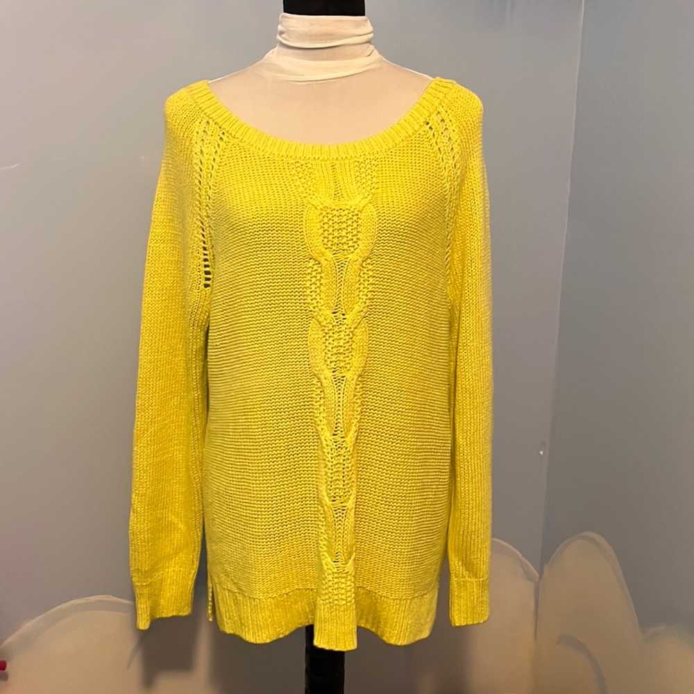 NWT: Apt.9 Women’s long sleeve yellow sweater, size XL, $18